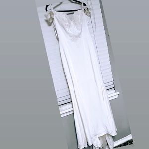 Wedding dress - great quality - like new